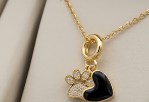 Collar Teddy – Pieza de Lanzamiento LuvetGlow