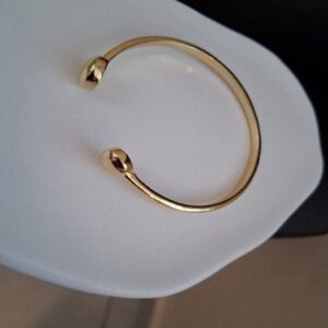 Brazalete Dorado Abierto Minimalista