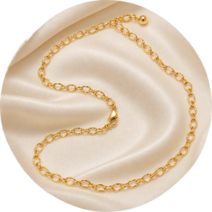 Collar dorado para combinar